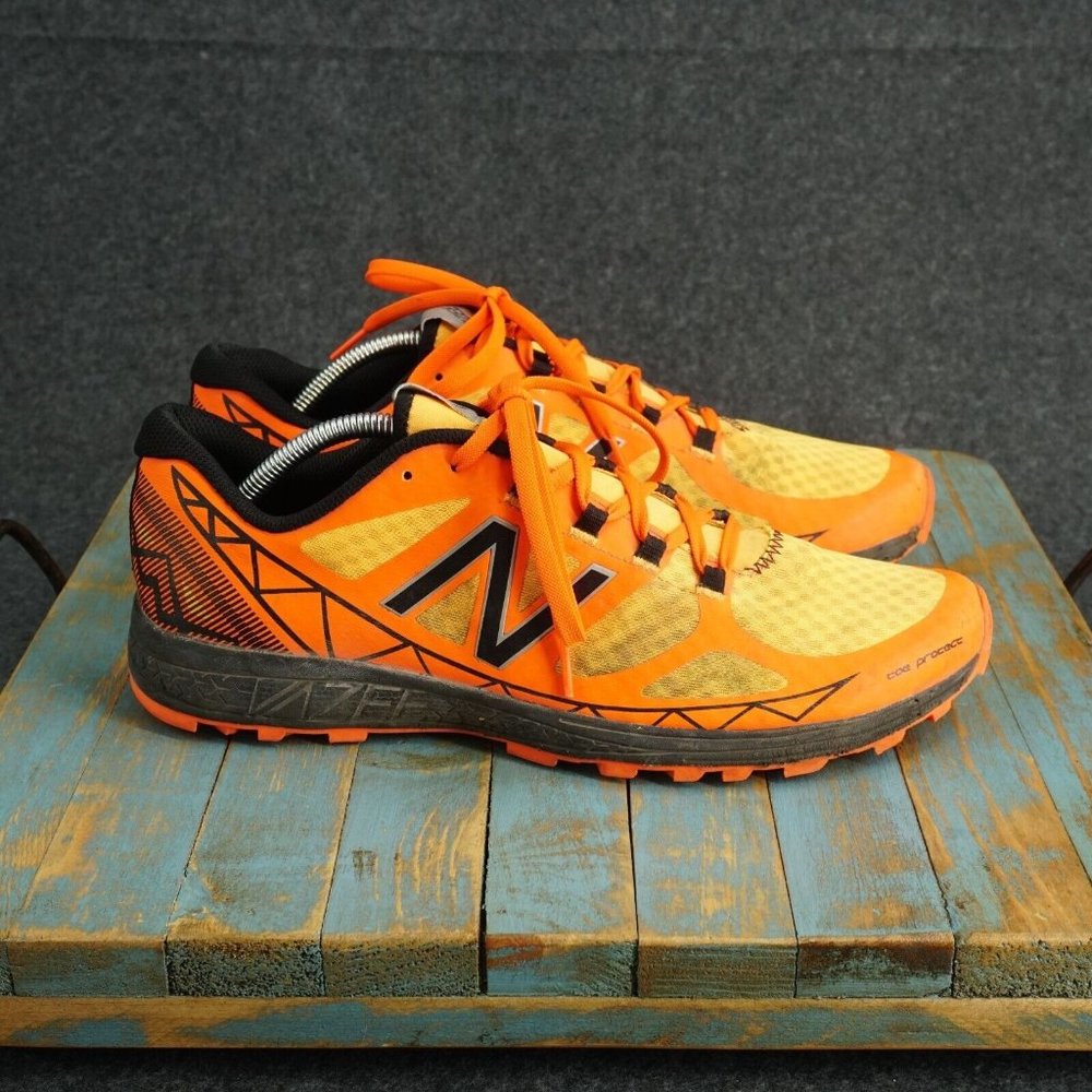 New Balance Men's Orange Trail Running Shoes